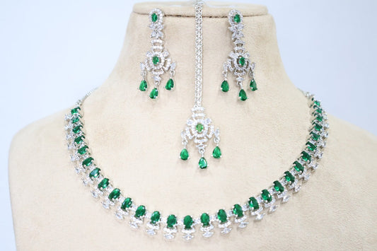 Dainty Green Jewellery Set SIVA by Anika