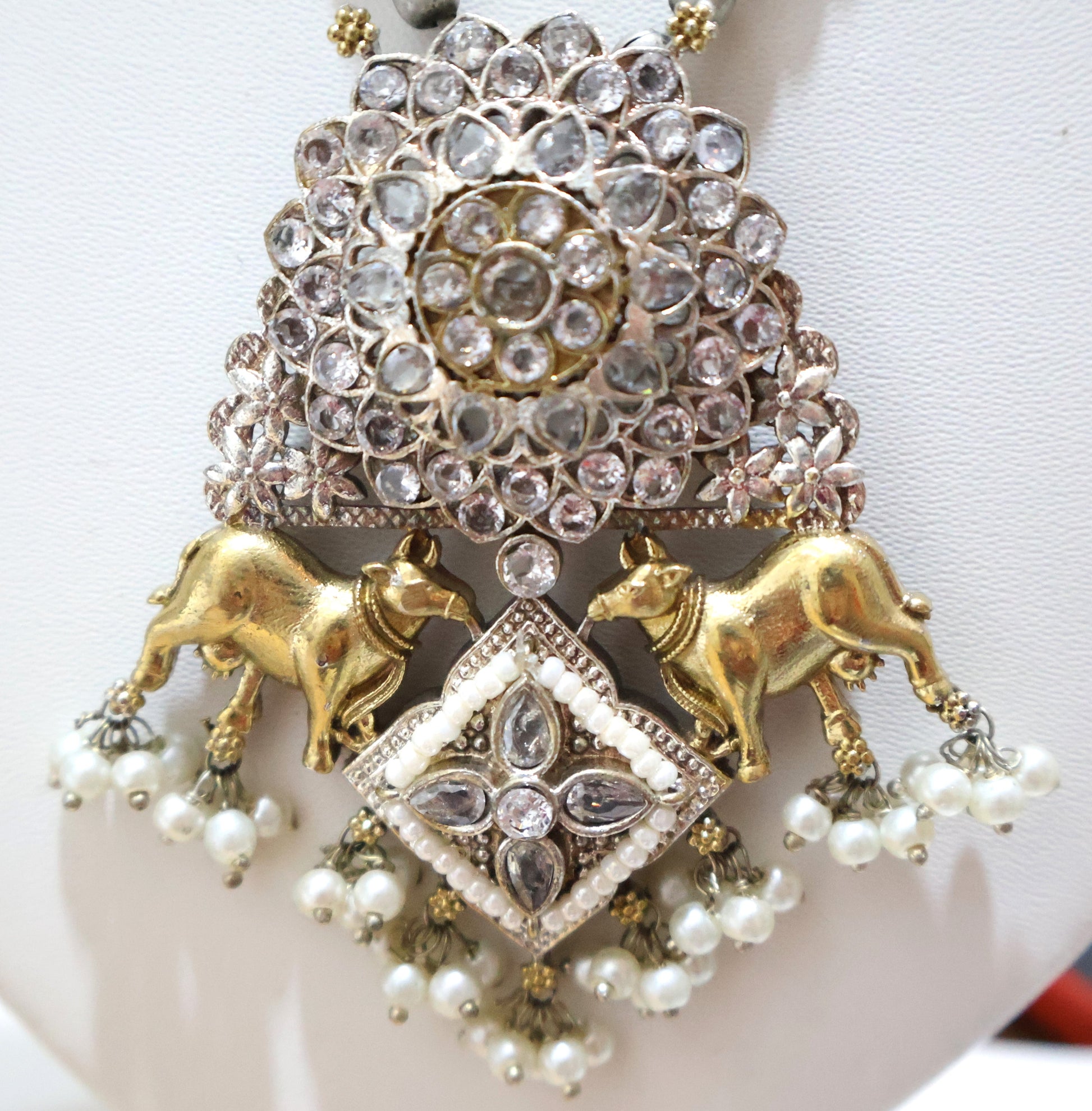 Cow Design kundan Jewellery set SIVA by Anika