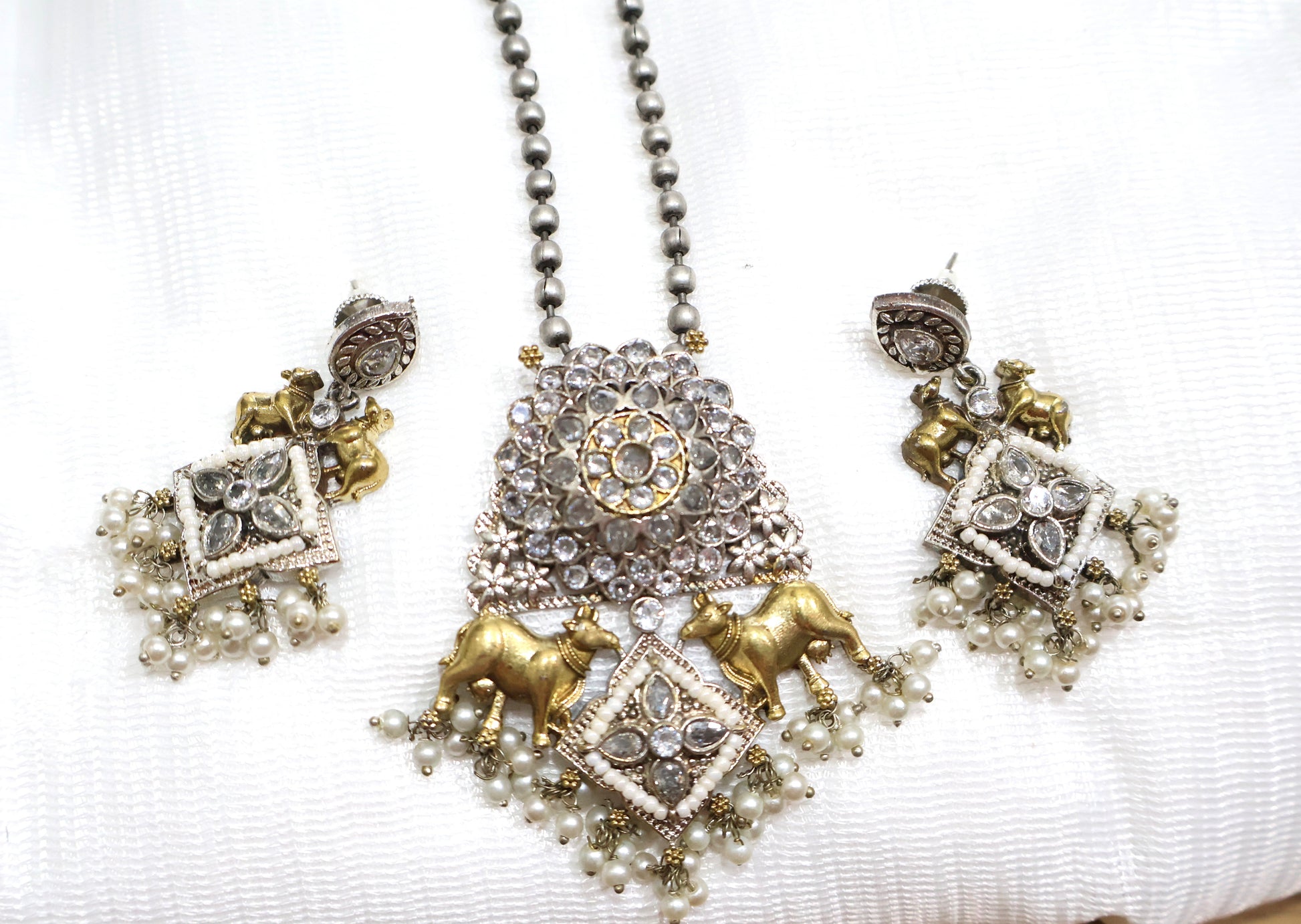 Cow Design kundan Jewellery set SIVA by Anika