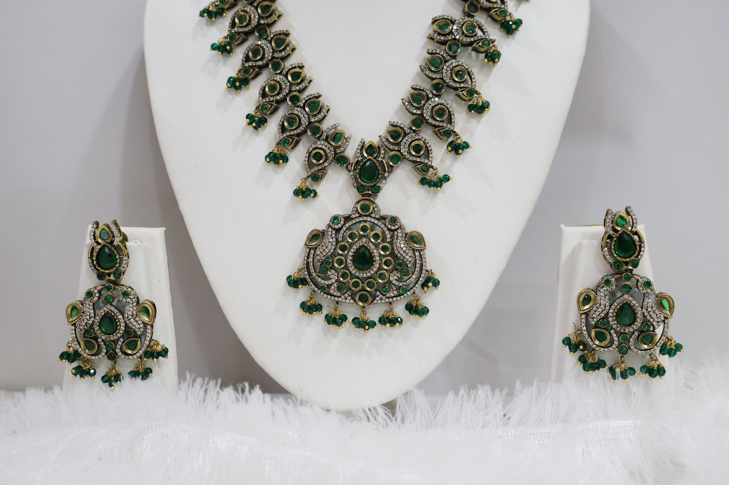 Elite Chic Jewellery Sets SIVA by Anika
