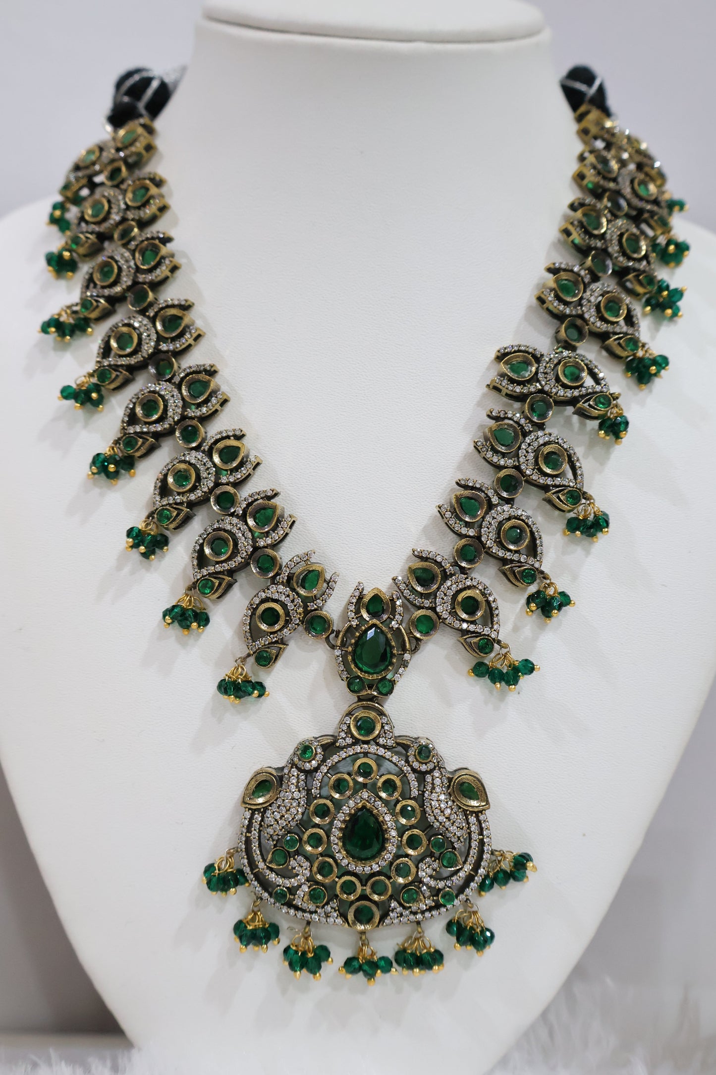Elite Chic Jewellery Sets SIVA by Anika