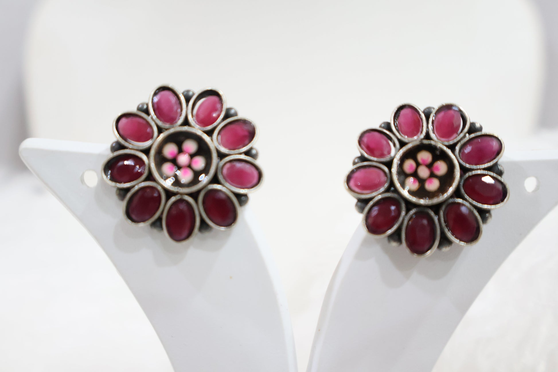 Essential Earrings & Studs SIVA by Anika