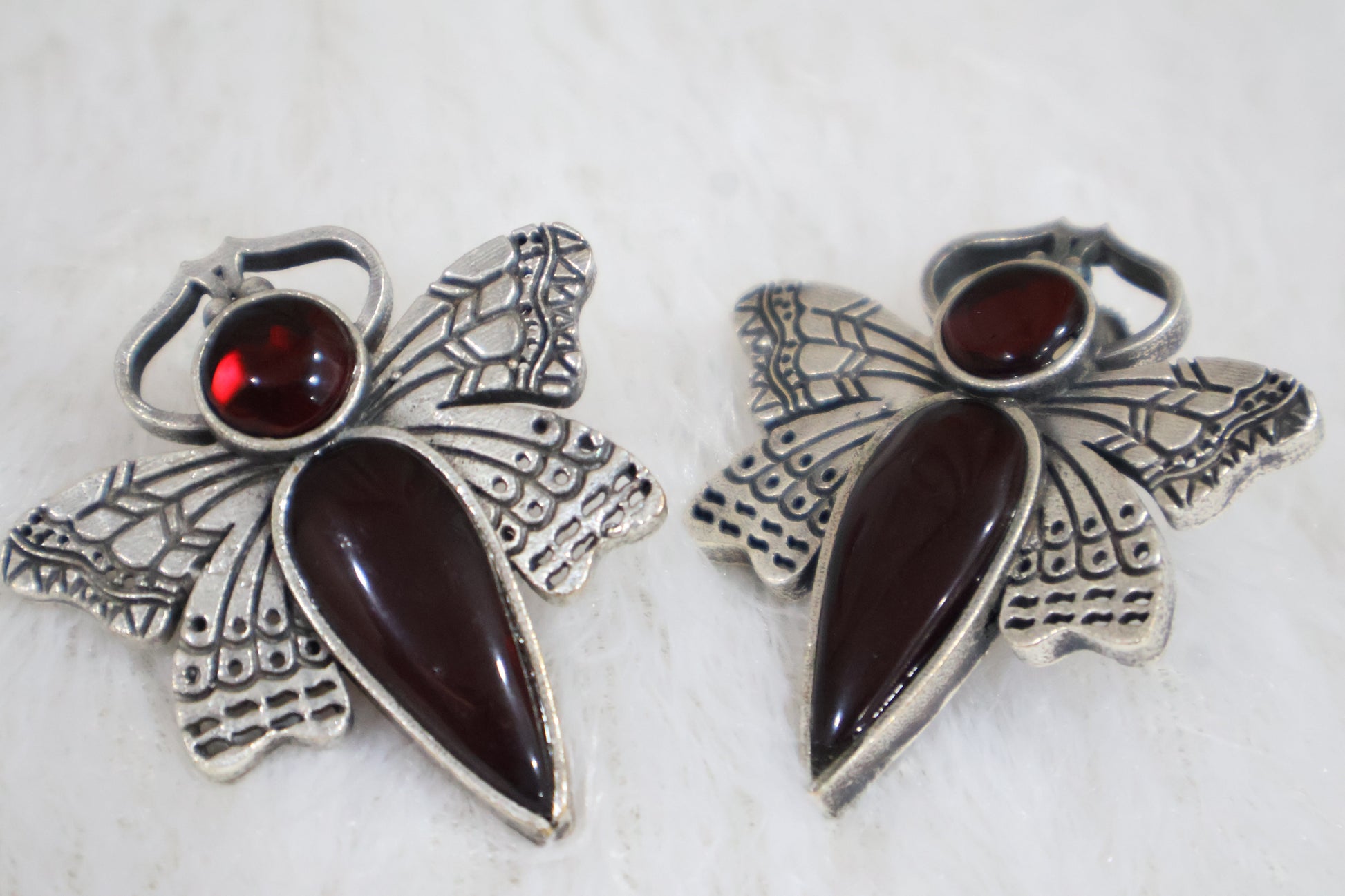 Graceful Earrings & Studs SIVA by Anika