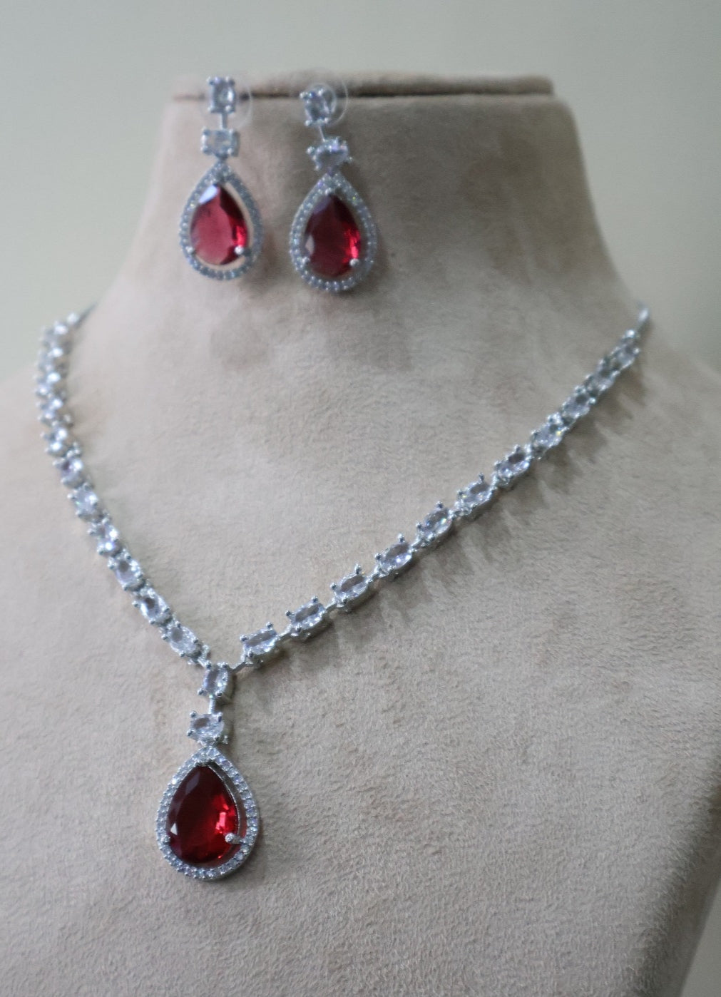 Jhanvi Trendy Necklaces SIVA by Anika