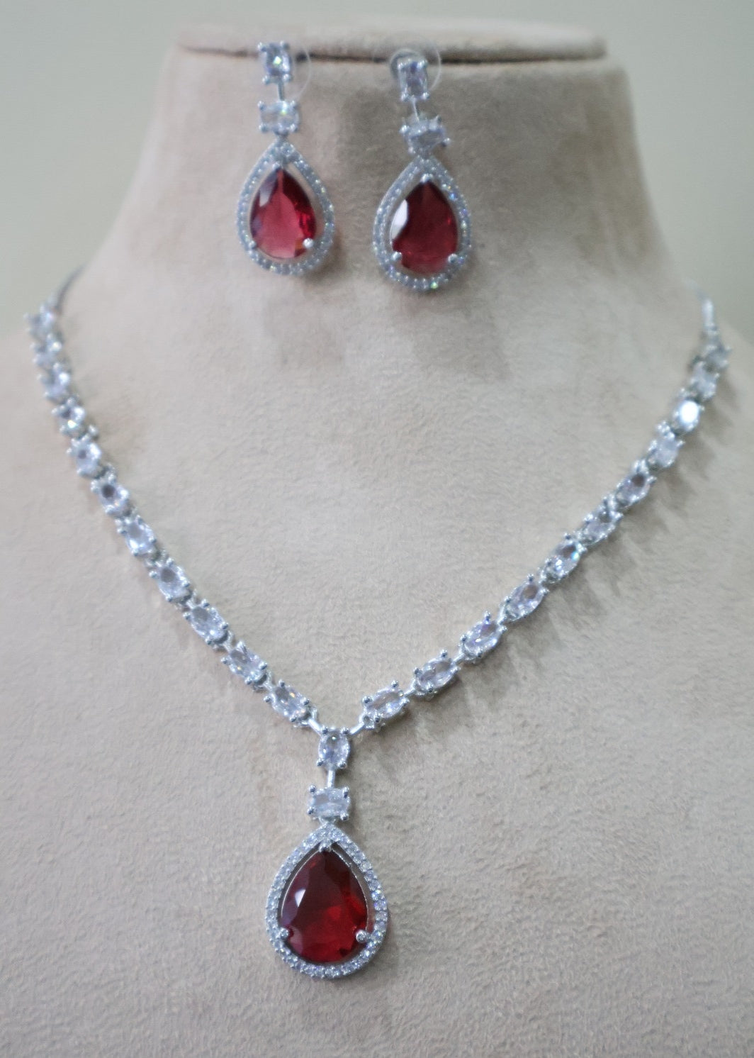 Jhanvi Trendy Necklaces SIVA by Anika