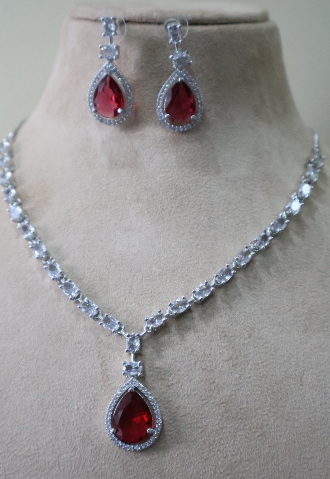 Jhanvi Trendy Necklaces SIVA by Anika