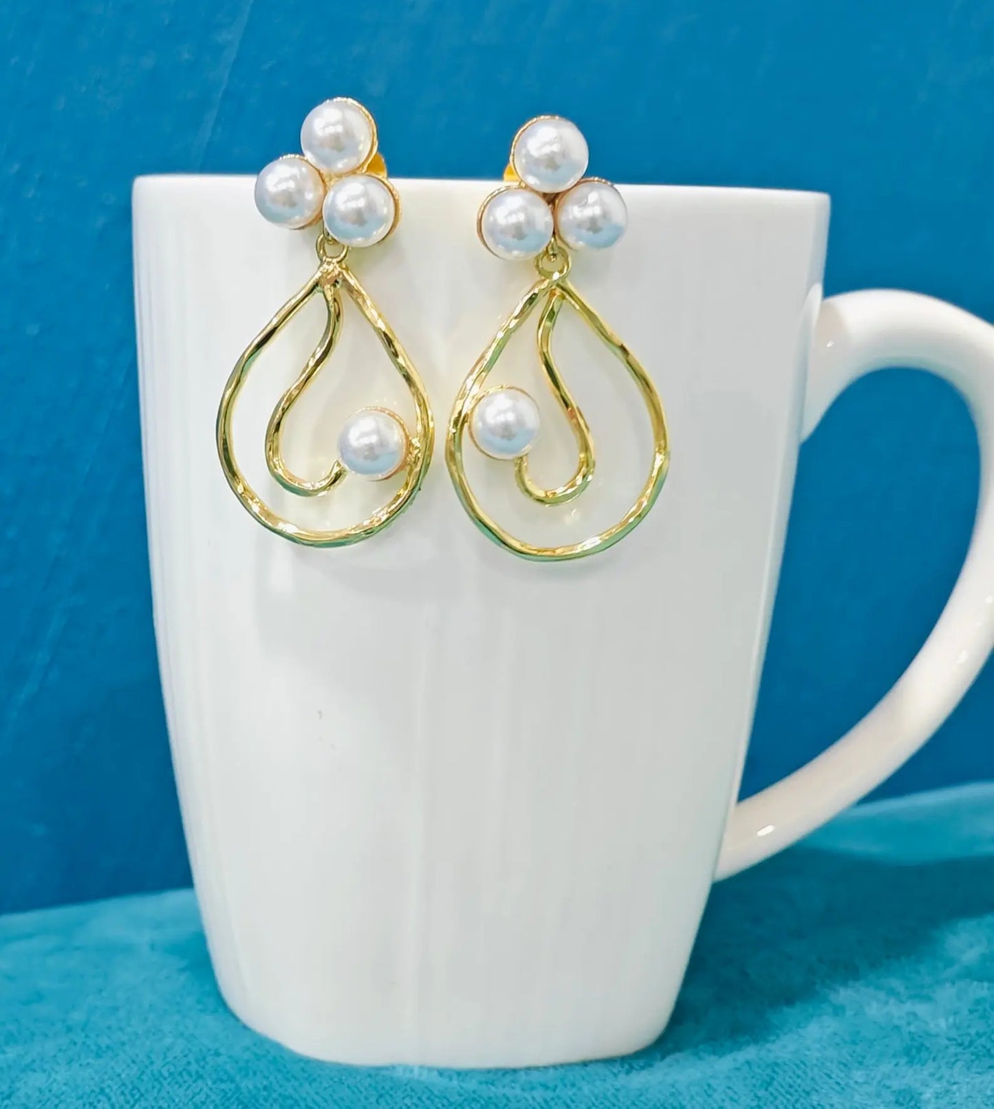 Gold Pearl Earrings SIVA by Anika