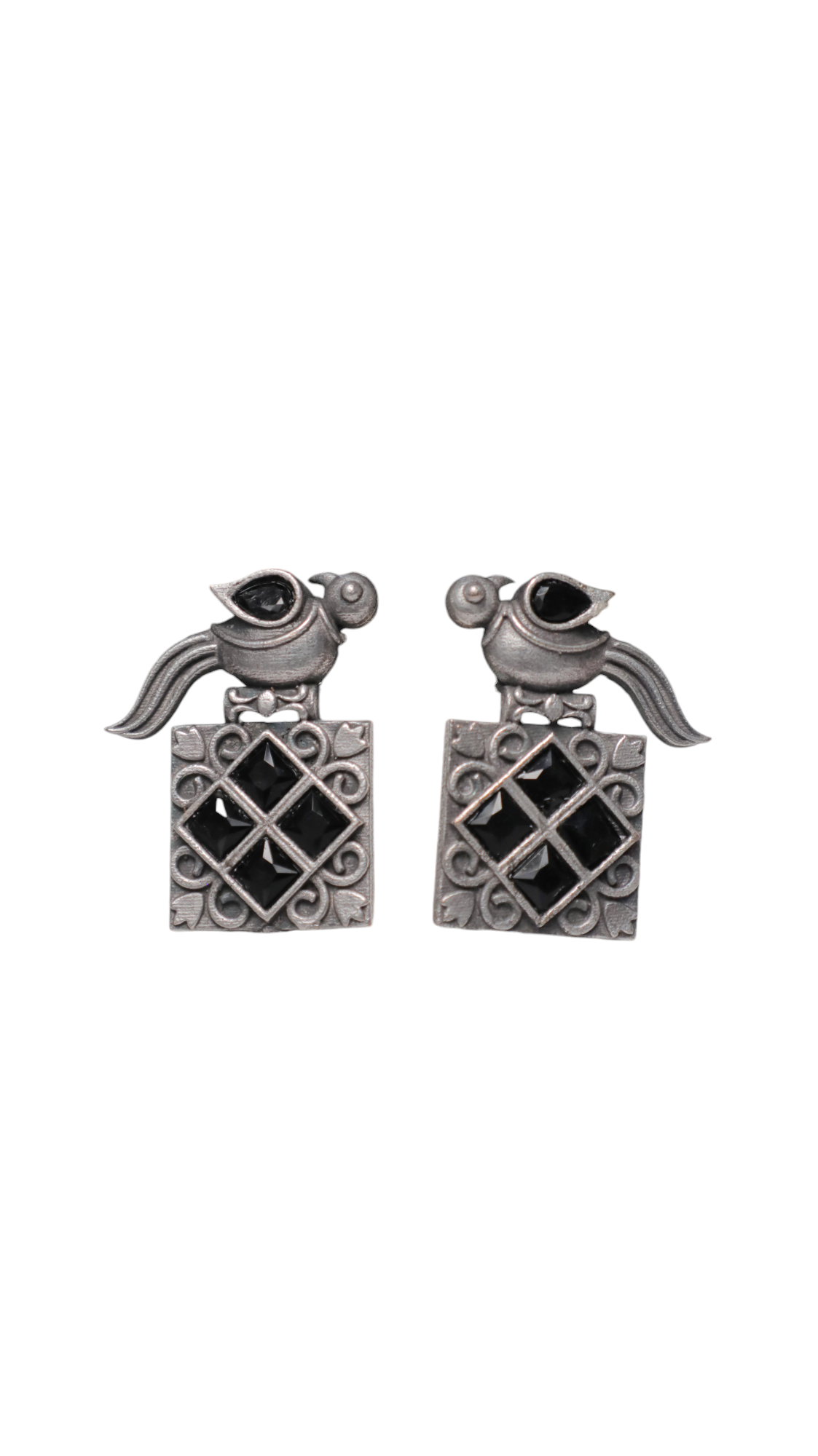 Black casual Studs SIVA by Anika