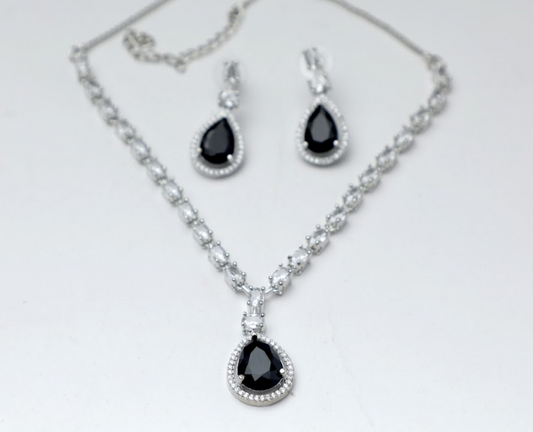 Drop Design Necklace Set SIVA by Anika